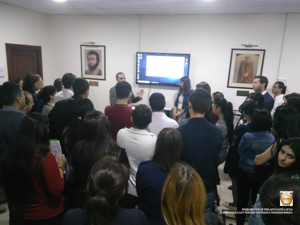 ՓԱՍՏԱԲԱՆԱԿԱՆ ԴՊՐՈՑԻ ՇՐՋԱՆԱՎԱՐՏՆԵՐԸ ԴԵՈՆԹՈԼՈԳԻԱ ՄՈԴՈՒԼԻՑ ՔՆՆՈՒԹՅՈՒՆ ԵՆ ՀԱՆՁՆԵԼ ՓԱՍՏԱԲԱՆԱԿԱՆ ԴՊՐՈՑԻ ՇՐՋԱՆԱՎԱՐՏՆԵՐԸ ԴԵՈՆԹՈԼՈԳԻԱ ՄՈԴՈՒԼԻՑ ՔՆՆՈՒԹՅՈՒՆ ԵՆ ՀԱՆՁՆԵԼ