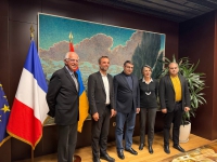 ՄՈՆՊԵԼՅԵԻ ՔԱՂԱՔԱՊԵՏԸ ՀՅՈՒՐԸՆԿԱԼԵԼ Է ՓԱՍՏԱԲԱՆՆԵՐԻՆ ՄՈՆՊԵԼՅԵԻ ՔԱՂԱՔԱՊԵՏԸ ՀՅՈՒՐԸՆԿԱԼԵԼ Է ՓԱՍՏԱԲԱՆՆԵՐԻՆ